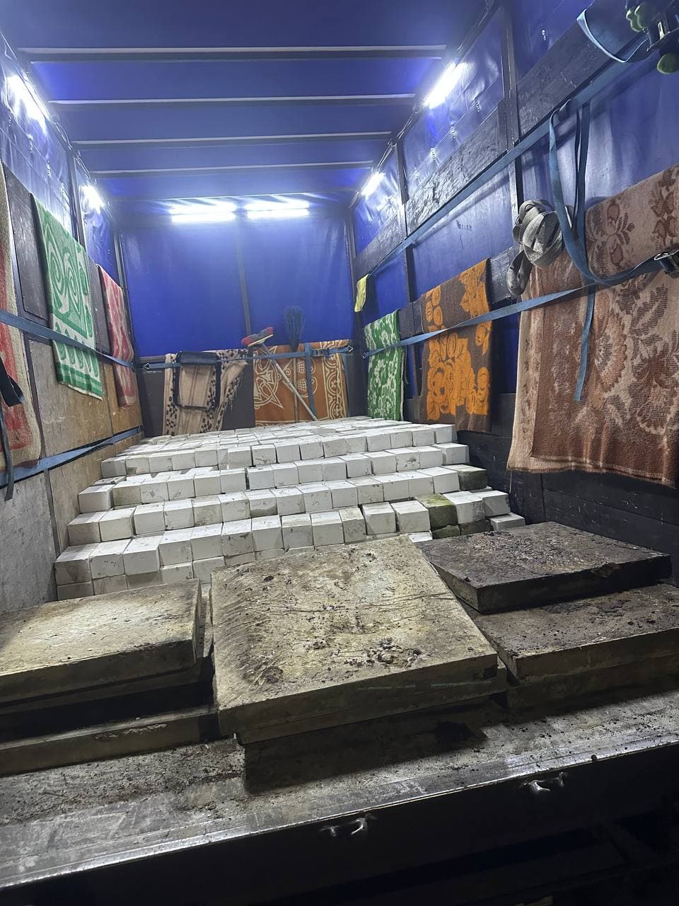 Доставка та занесення будівельних матеріалів у Харкові