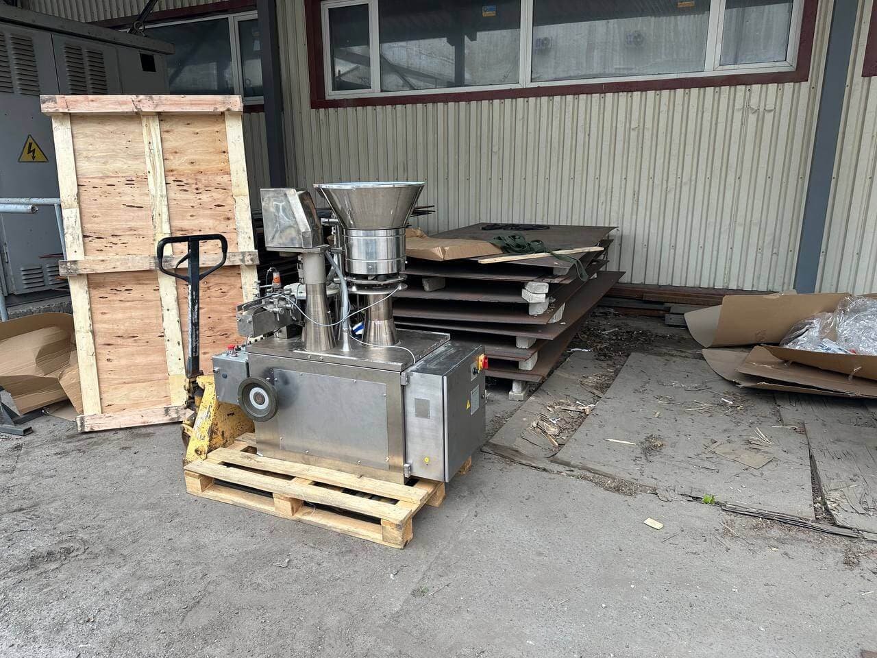 Надійне пакування обладнання у Харкові