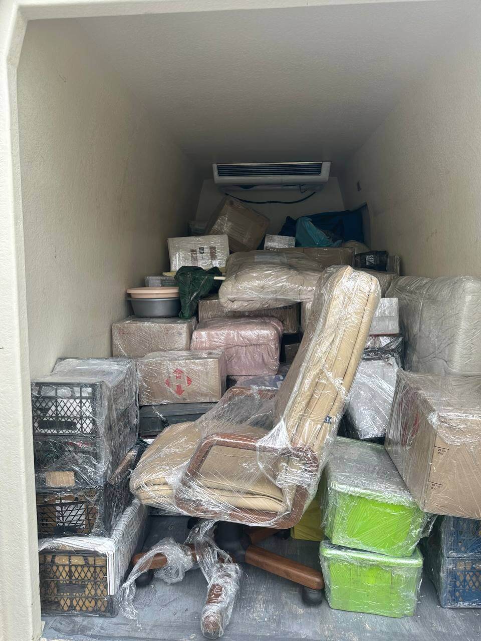 Перевозка мебели в Харькове недорого